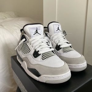 Jordan 4 Retro - Military Black (GS)